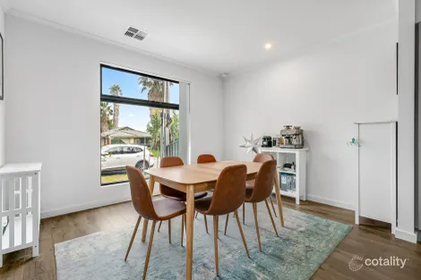Property photo of 21 Quintus Terrace Dover Gardens SA 5048