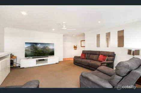 Property photo of 15 Anglia Place Little Mountain QLD 4551