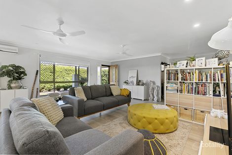 Property photo of 17 Devon Road Alexandra Hills QLD 4161