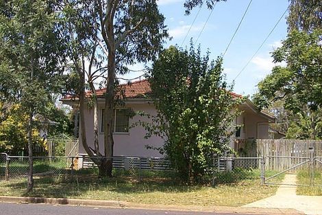 Property photo of 14 Bass Street Leichhardt QLD 4305