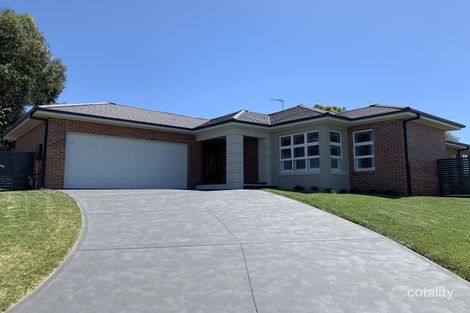 Property photo of 9 Gala Crescent Orange NSW 2800