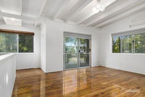 Property photo of 5 Azalea Court Kallangur QLD 4503