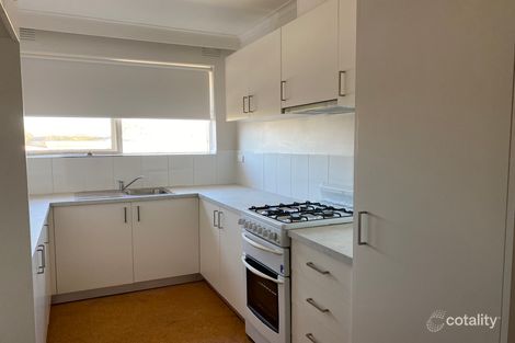 Property photo of 4/10 Commercial Road Mentone VIC 3194