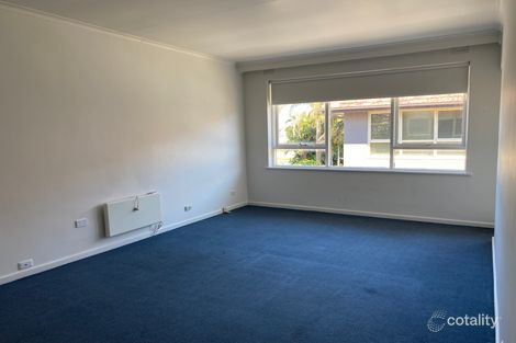 Property photo of 4/10 Commercial Road Mentone VIC 3194