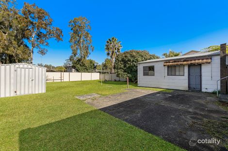Property photo of 24 Albatross Road Berkeley Vale NSW 2261