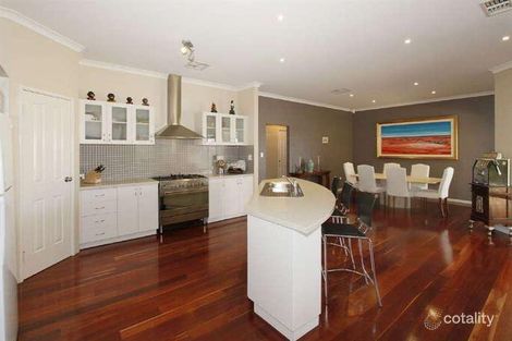 Property photo of 23 Glen Iris Drive Jandakot WA 6164