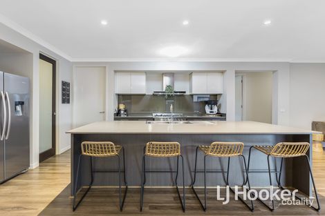 Property photo of 9 Belcam Circuit Clyde North VIC 3978