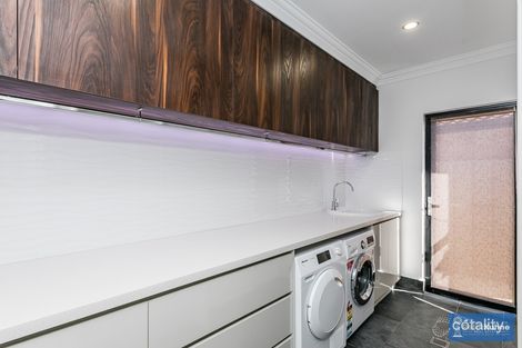 Property photo of 24 Pardillo Way Caversham WA 6055