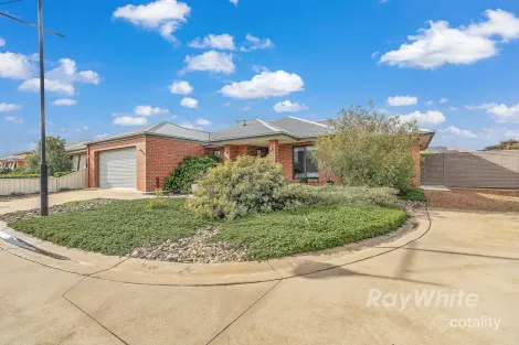 Property photo of 10 Gardner Court Moama NSW 2731