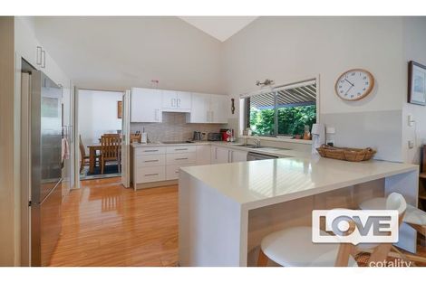 Property photo of 33 Arrowfield Street Eleebana NSW 2282