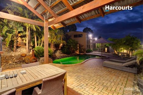 9 Woodlands Rd, Cranbourne South, VIC 3977