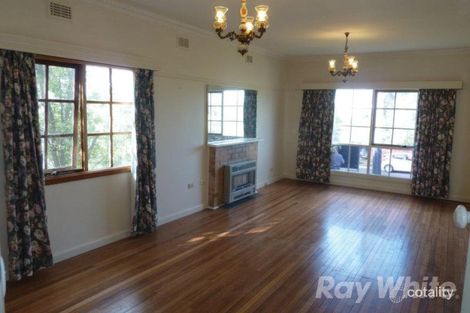 Property photo of 3 Temple Street Ashwood VIC 3147