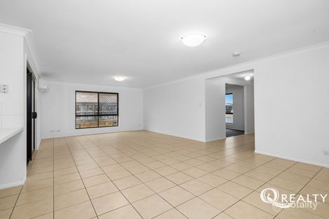 Property photo of 8 Turner Court Marsden QLD 4132