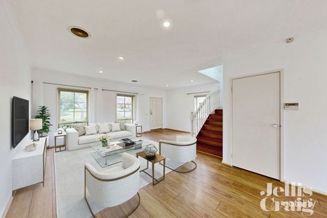Property photo of 15 Carnell Place Balwyn North VIC 3104
