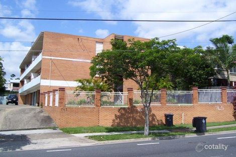 1/745 Logan Rd, Greenslopes, QLD 4120