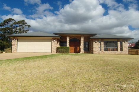 Property photo of 4 Schulz Street Highfields QLD 4352