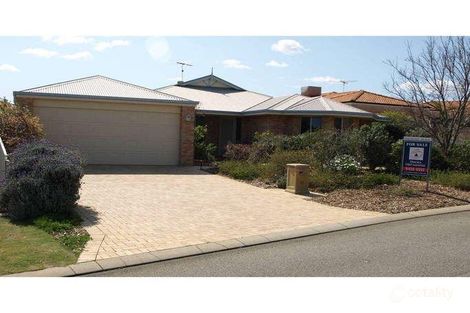 15 Garbin Pl, Lake Coogee, WA 6166