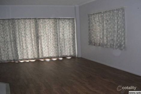 Property photo of 92 Malpas Street Boyne Island QLD 4680