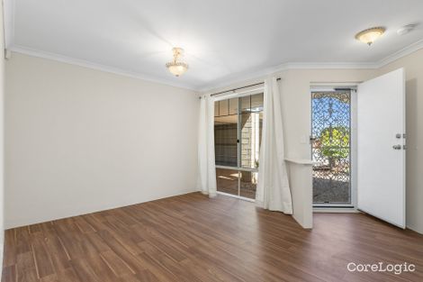 Property photo of 13 Greencroft Gardens Warnbro WA 6169