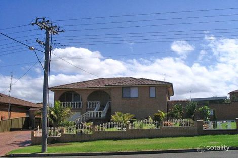 16 Captain Cook Dr, Barrack Heights, NSW 2528