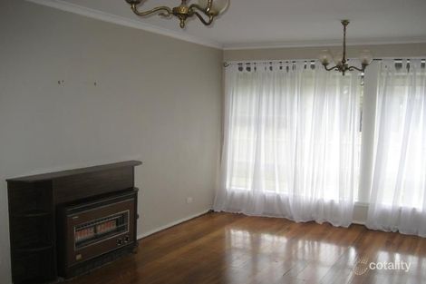 Property photo of 13 Silver Avenue Frankston North VIC 3200