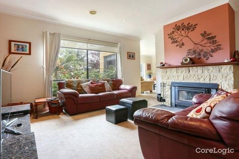 Property photo of 24 Stefans Court Skye VIC 3977