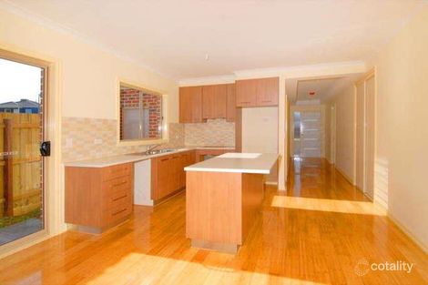 Property photo of 40 Egan Close Werribee VIC 3030
