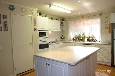 Property photo of 351 Ormond Road Narre Warren South VIC 3805