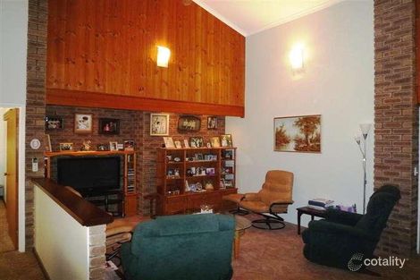 Property photo of 9 Anthill Road Roleystone WA 6111