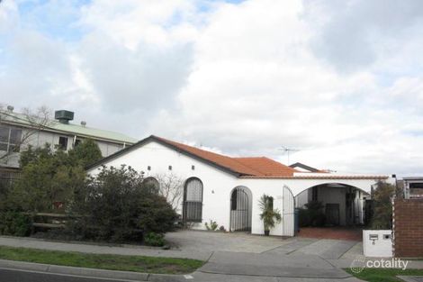 6 Ennismore Dr, Keysborough, VIC 3173