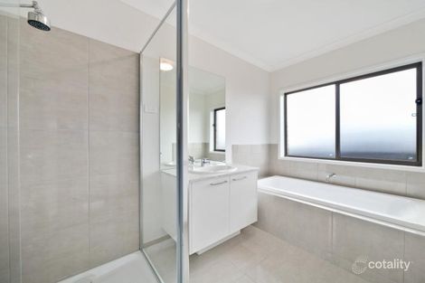 Property photo of 6 Bindarri Grove Botanic Ridge VIC 3977