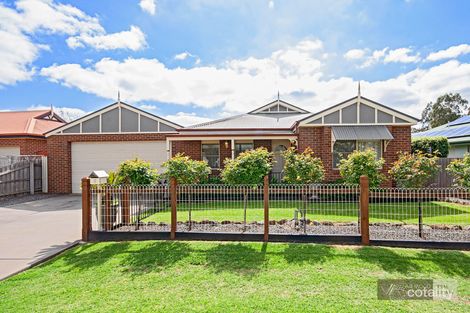 5 Alfred Pl, Eastwood, VIC 3875