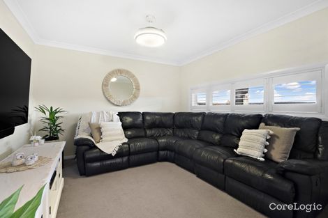 Property photo of 1 Lyora Street Glenmore Park NSW 2745