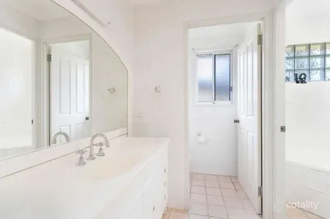 Property photo of 12 Maxwell Avenue Gorokan NSW 2263