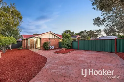 3 Rundell Way, Pakenham, VIC 3810