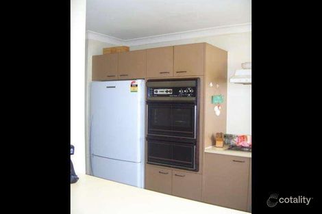 Property photo of 5 Claudius Place Rosemeadow NSW 2560