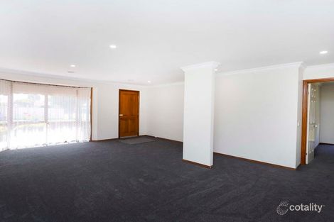 Property photo of 18 Woolpack Street Hoppers Crossing VIC 3029