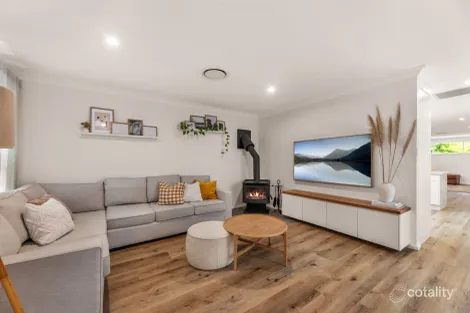 Property photo of 13 Archer Row Menai NSW 2234