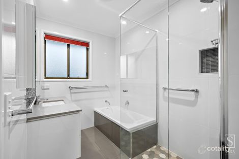 Property photo of 5 Nabilla Place Middle Park QLD 4074