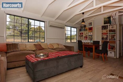 Property photo of 554 Neaves Road Mariginiup WA 6078