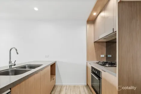 Property photo of 203/36 Anglesey Street Kangaroo Point QLD 4169