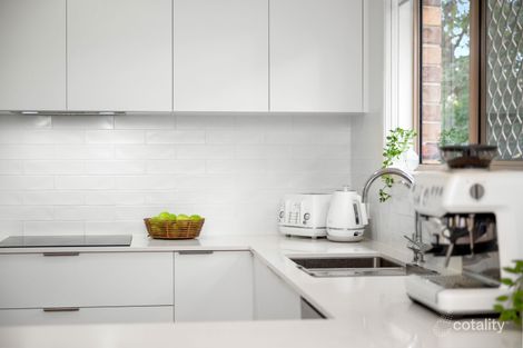 Property photo of 2/16 Elwell Street Morningside QLD 4170