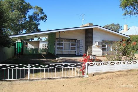 11 Hardy St, Port Mannum, SA 5238