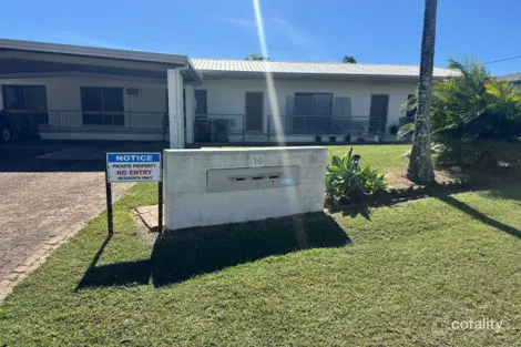 2/10 Martin St, Bowen, QLD 4805