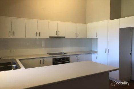 Property photo of 162 Campbellfield Avenue Bradbury NSW 2560