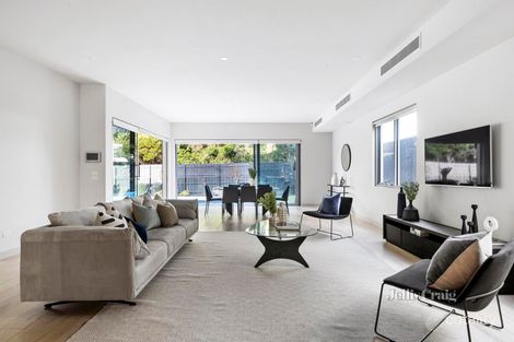 Property photo of 30 Wright Street Bentleigh VIC 3204