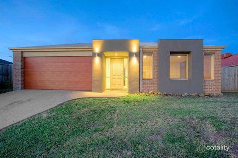 Property photo of 6 Gilbert Place Berwick VIC 3806