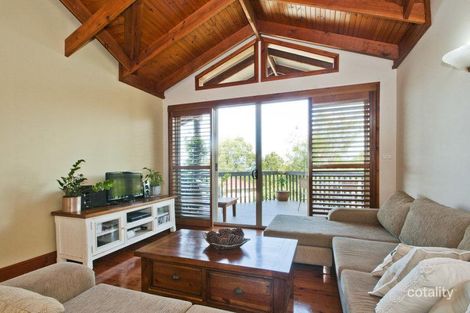 Property photo of 119 Wyndarra Way Koonawarra NSW 2530