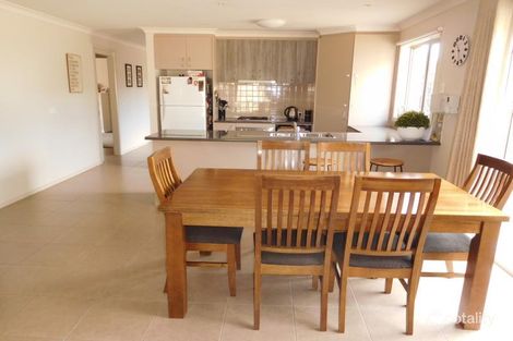 Property photo of 10 Fig Avenue Shepparton VIC 3630