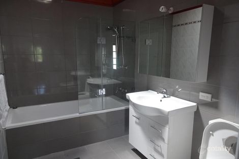 Property photo of 40 Lovoni Street Cabramatta NSW 2166